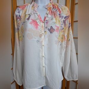 NWT WOMENS CUPCAKES&CASHMERE FLORAL LONG SLEEVES PEARL LIKE BUTTONS BLOUSE LARGE